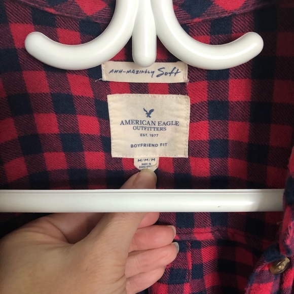 american Eagle plaid flannel shirts - Picture 2 of 2